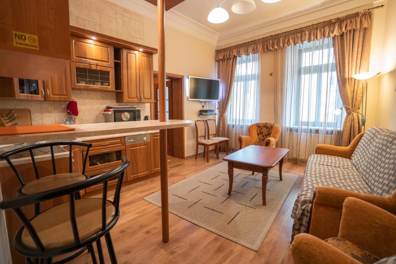 Apartment Ferdinand Karlovy Vary Luaran gambar